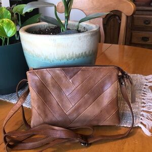 Latico Crossbody Top zip